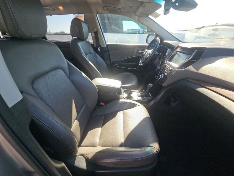 Used 2018 Hyundai Santa Fe Limited AWD/4WD image 18