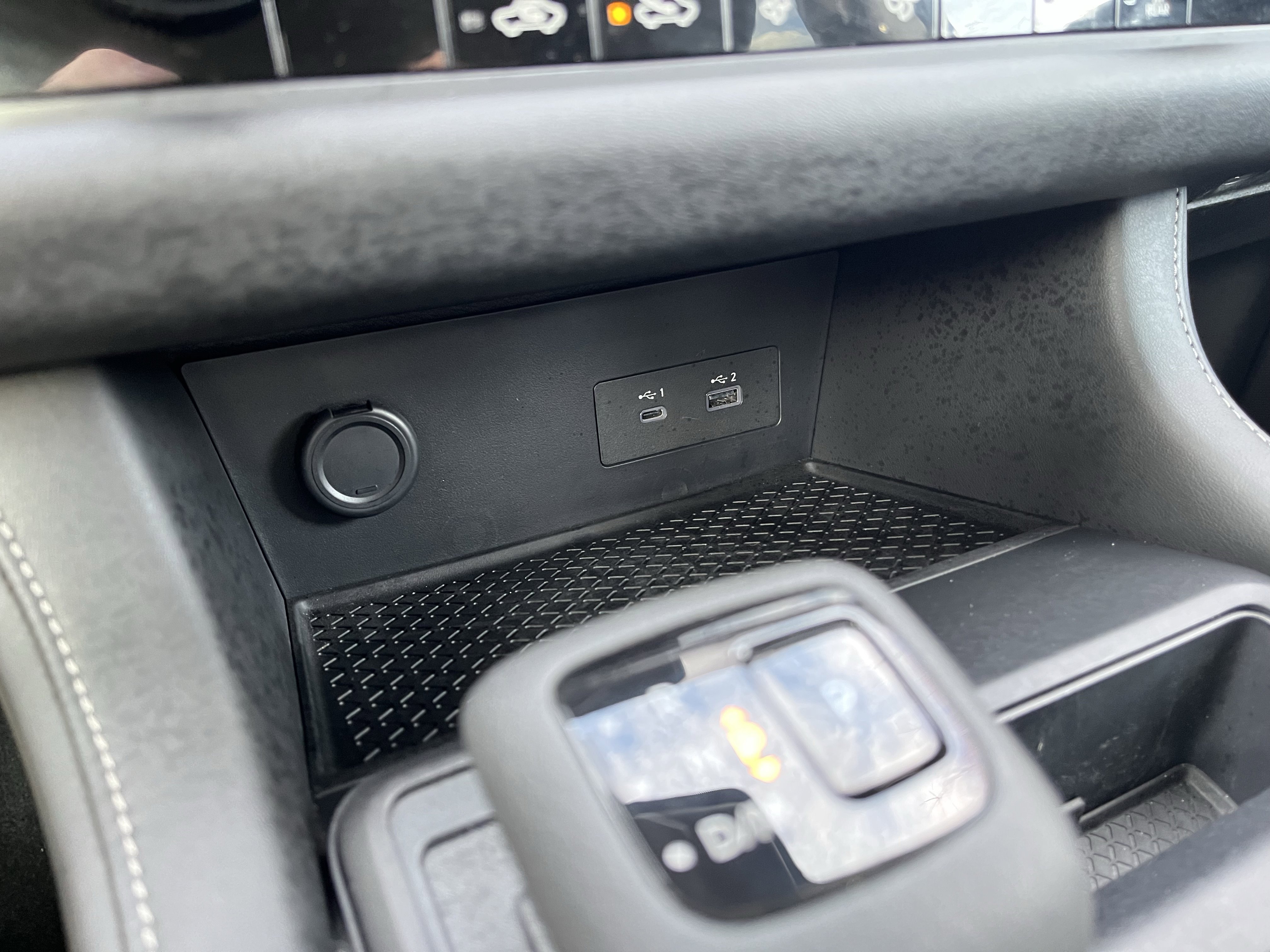 Used 2024 Nissan Pathfinder S image 21