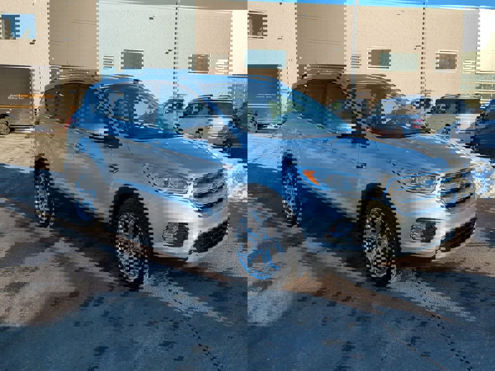 Used 2019 Ford Escape Titanium image 2