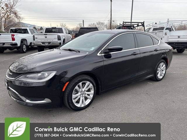 Used 2017 Chrysler 200 Limited Platinum w/ Comfort & Convenience Group image 4