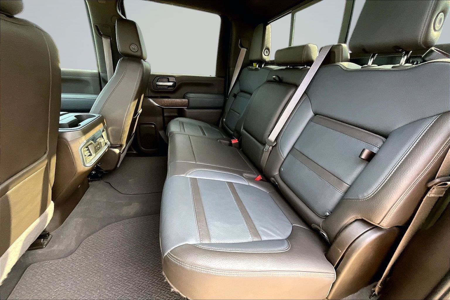 Used 2022 GMC Sierra 2500 Denali AWD/4WD image 28