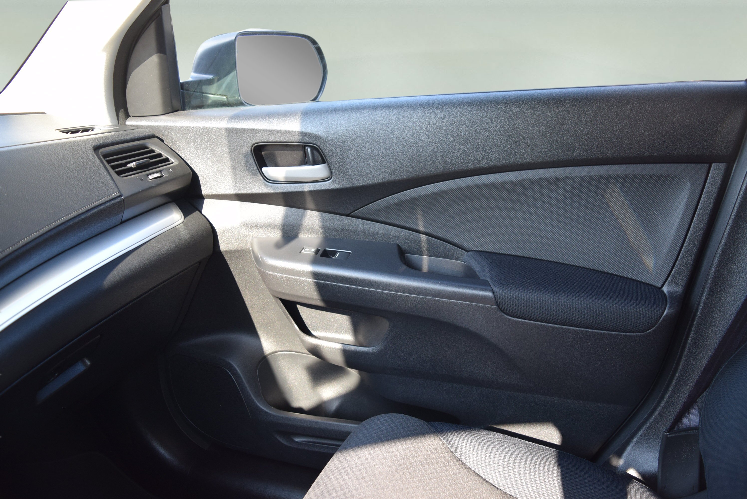Used 2016 Honda CR-V LX image 17