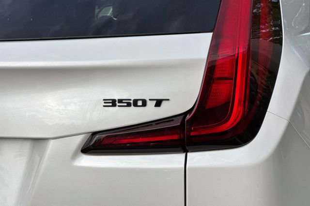 Certified 2023 Cadillac XT4 Luxury w/ Cold Weather Package image 27