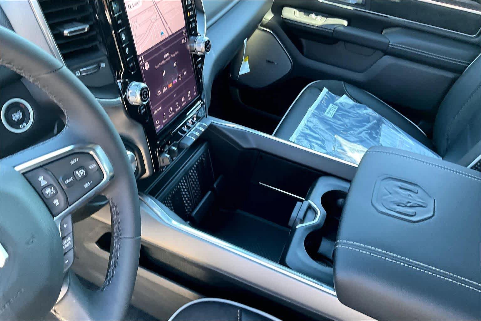 New 2027 RAM 1500 Laramie AWD/4WD image 7