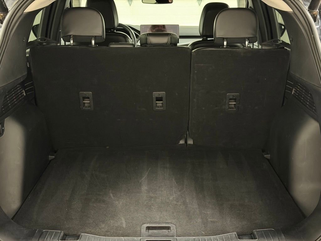 Used 2024 Ford Escape Platinum image 18