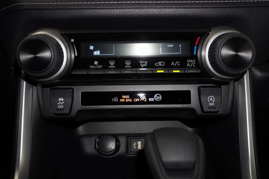 New 2025 Toyota RAV4 LE image 14