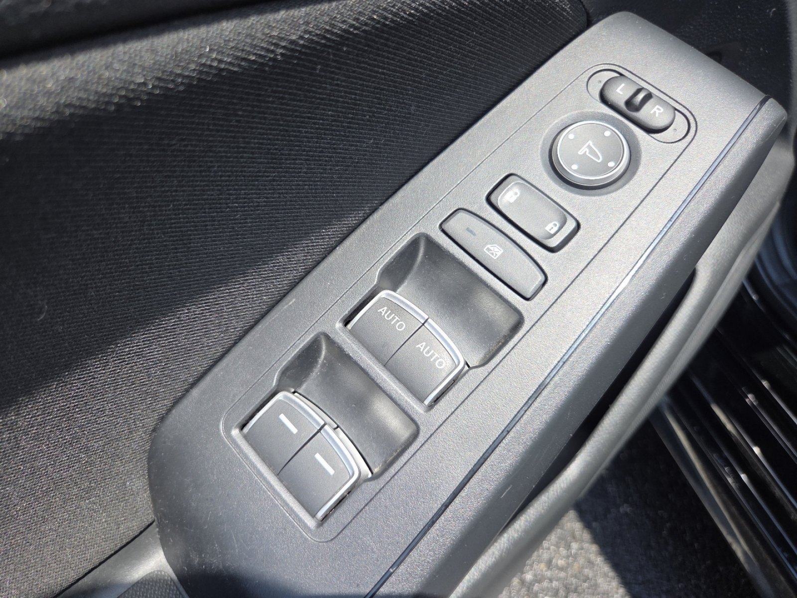 Certified 2024 Honda Civic Sport image 29
