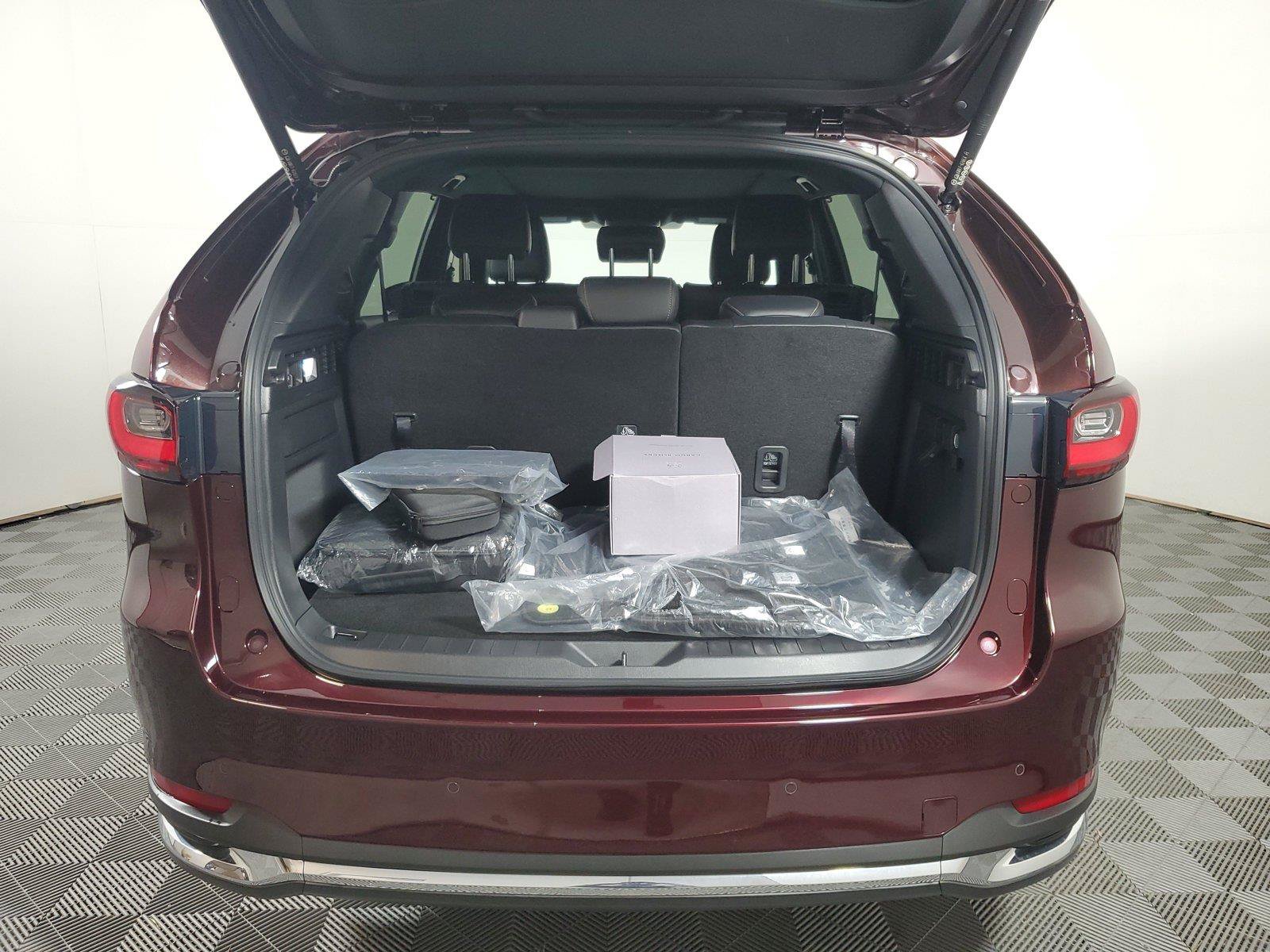 Certified 2026 MAZDA CX-90 3.3 Turbo w/ Premium Plus Pkg AWD/4WD image 9