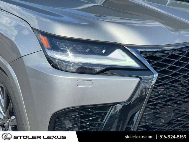Used 2023 Lexus LX 600 F Sport w/ Accessory Package (Z1) AWD/4WD image 10