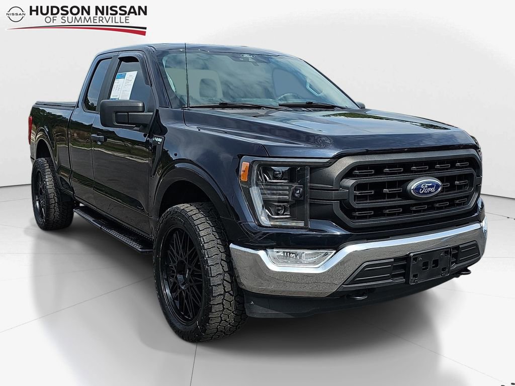 Used 2021 Ford F150 XL w/ Equipment Group 101A High AWD/4WD image 1