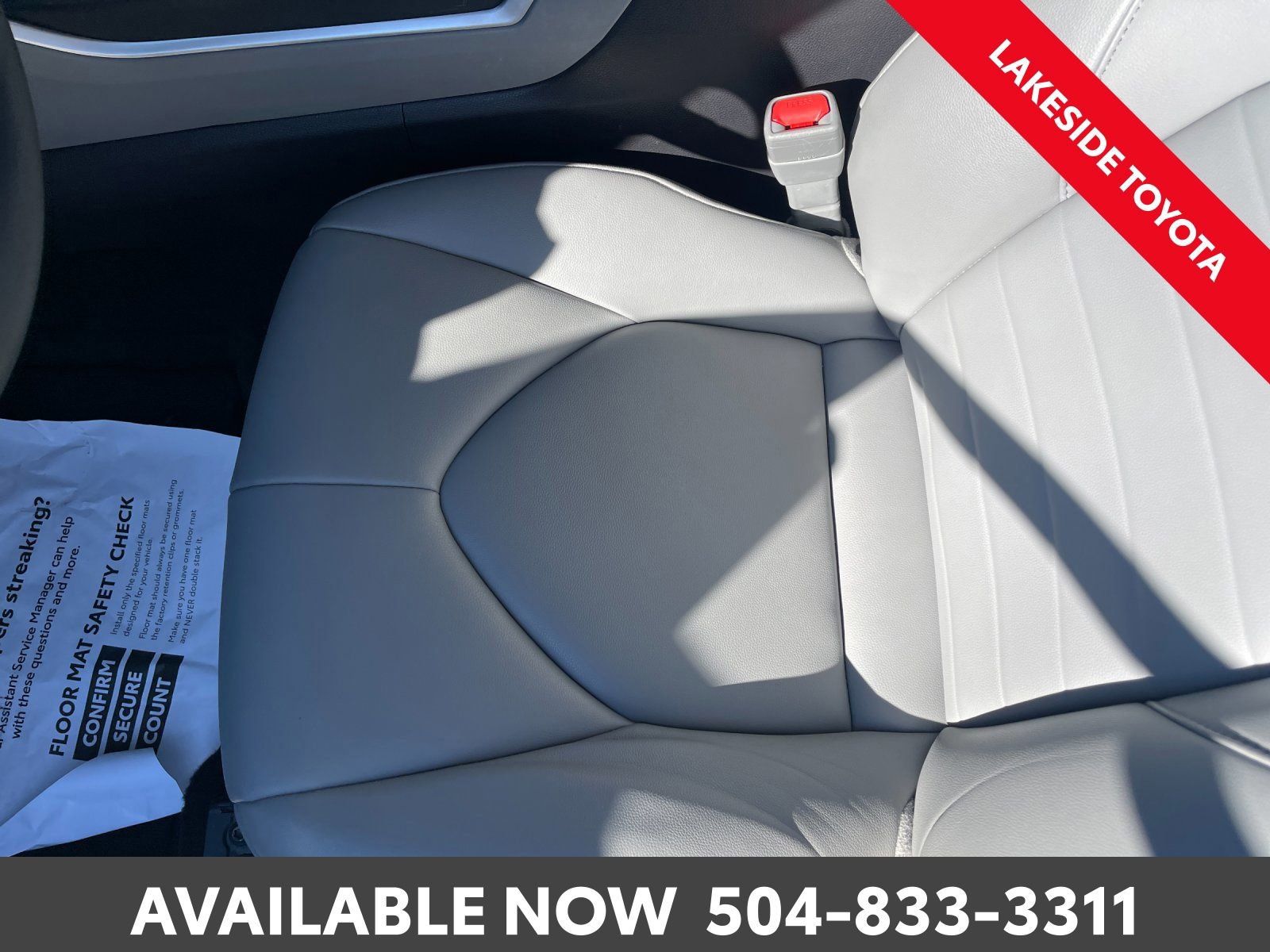 Used 2021 Toyota Highlander XLE image 30