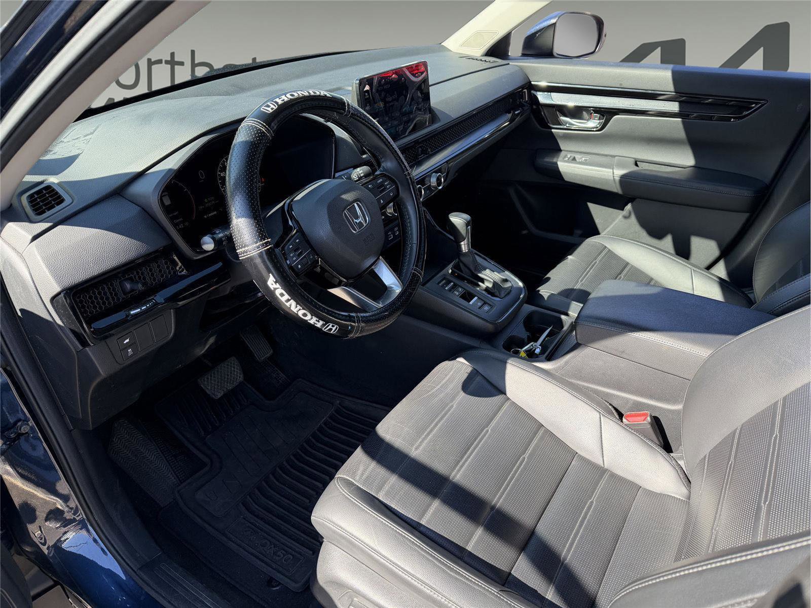Used 2023 Honda CR-V EX-L image 9