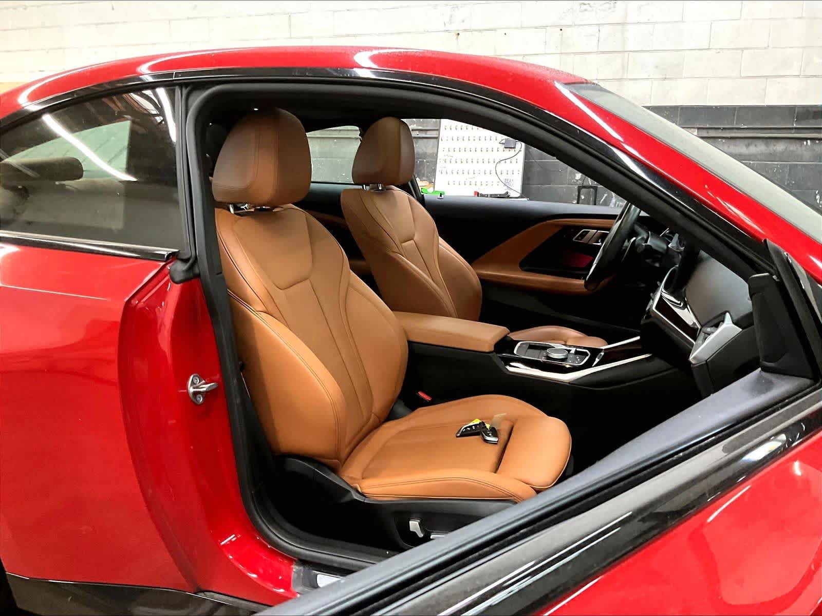 Used 2023 BMW 230i Coupe w/ M Sport Package RWD image 10
