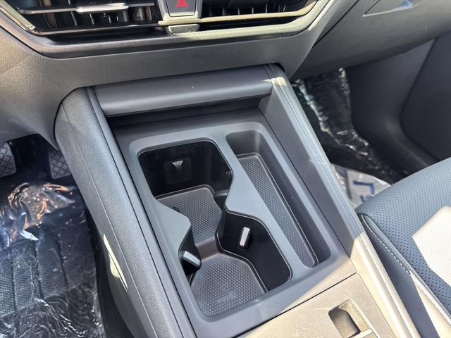 New 2026 Volkswagen Tiguan SE FWD image 26