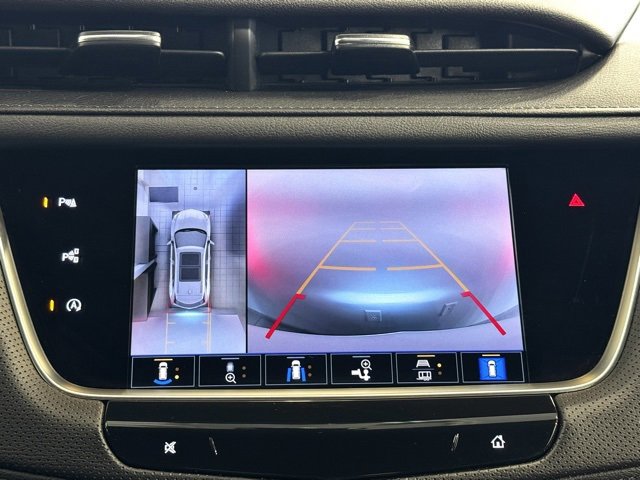 Certified 2023 Cadillac XT5 Premium Luxury w/ Technology Package image 4