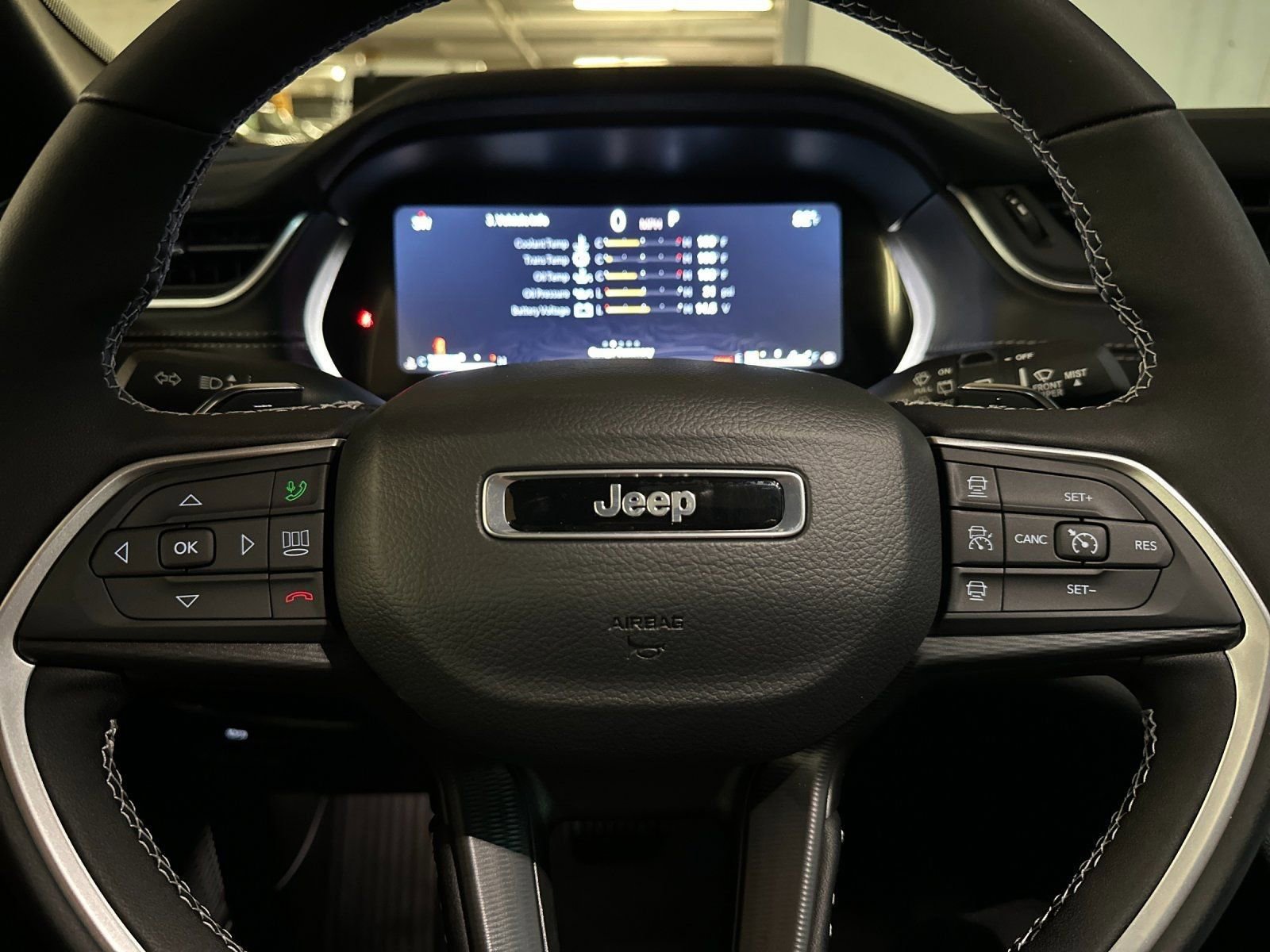 New 2025 Jeep Grand Cherokee L Laredo w/ Luxury Tech Group I image 23