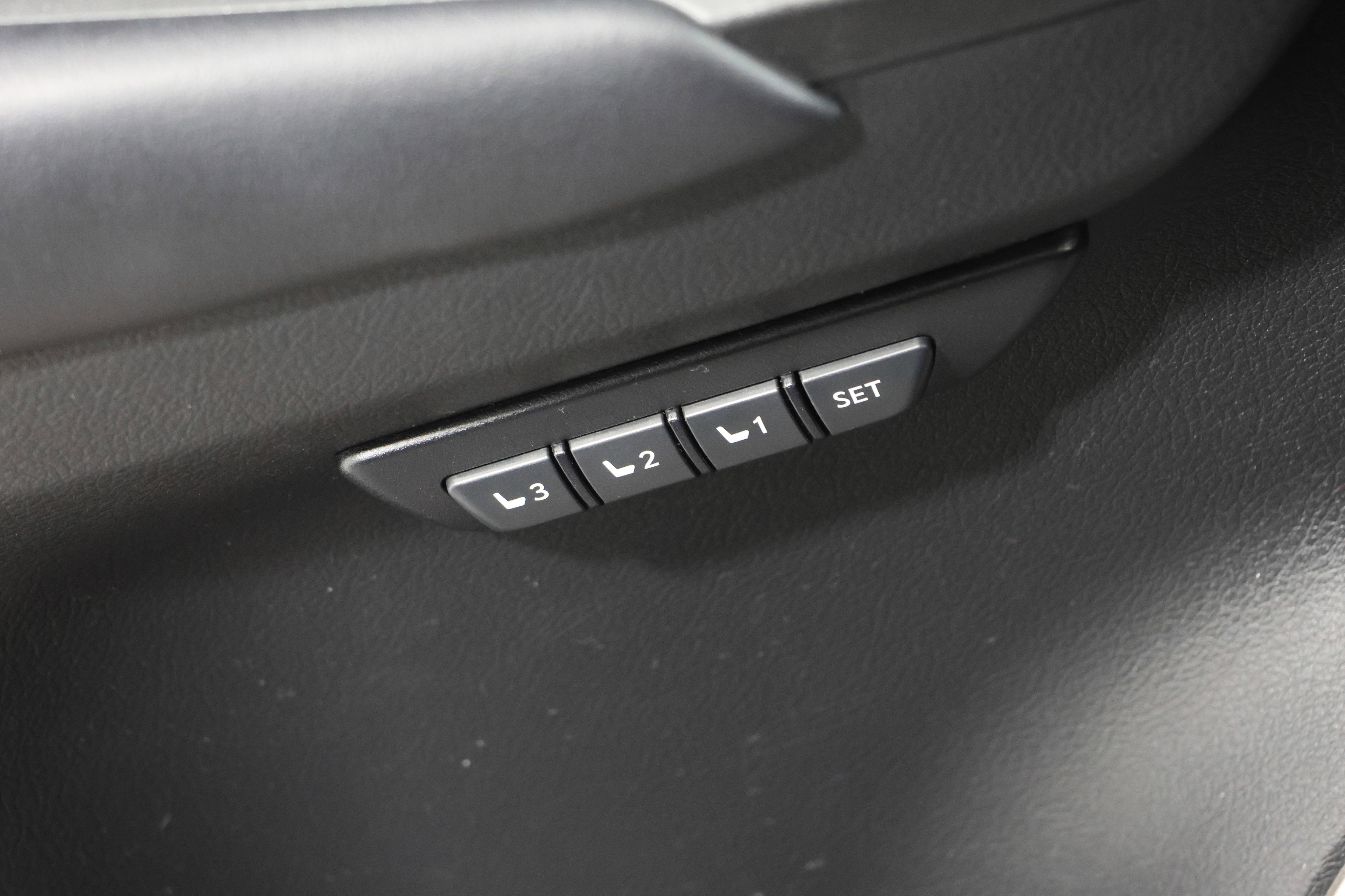 Used 2015 Lexus NX 200t AWD w/ Premium Package image 14