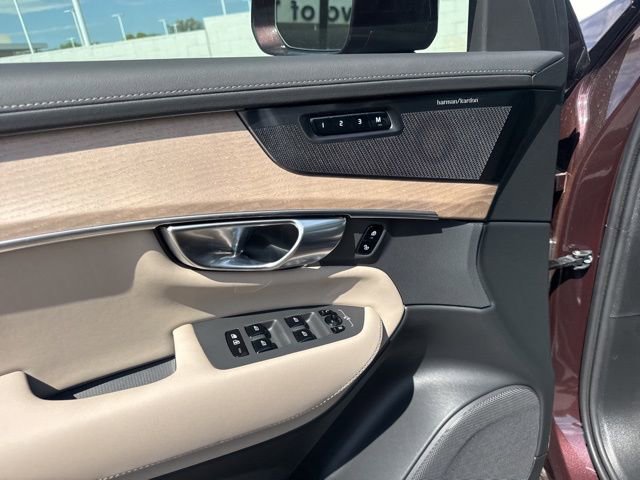 New 2026 Volvo XC90 B5 Plus image 13