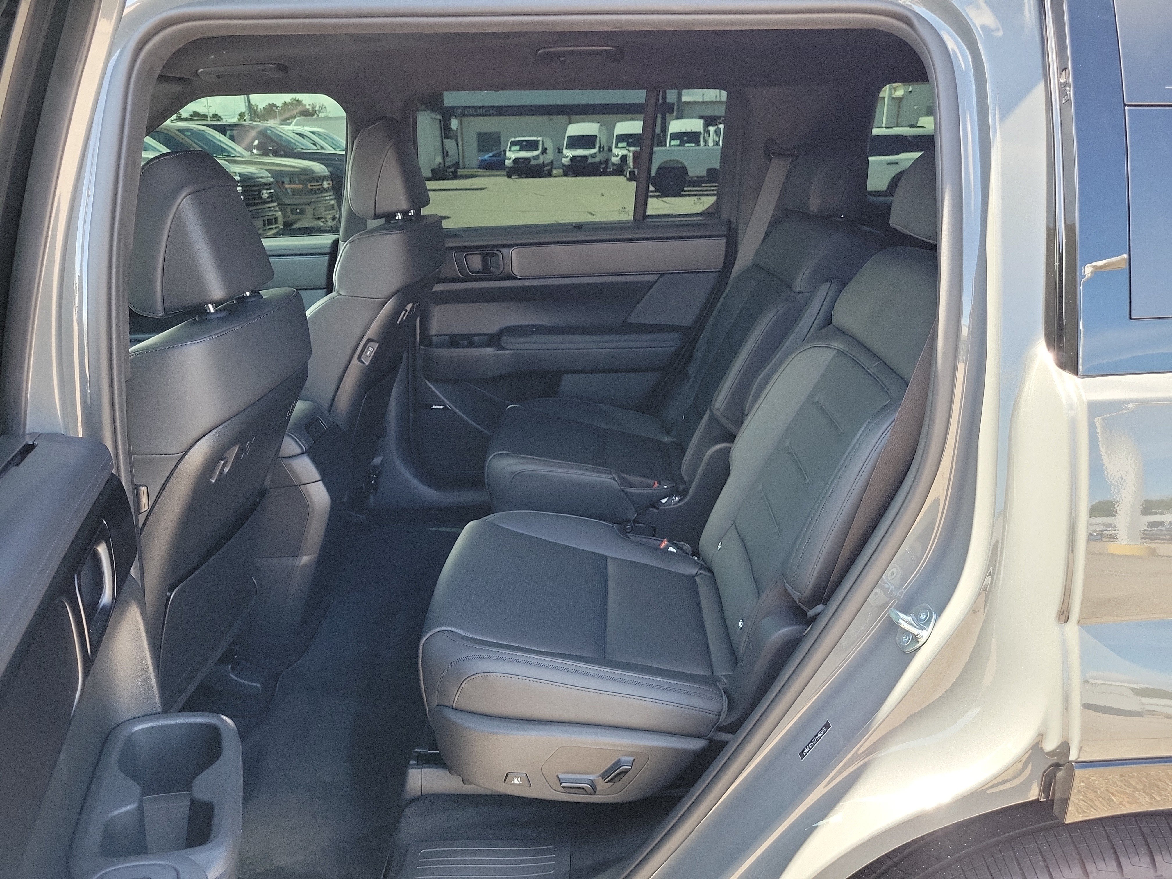 Used 2026 Hyundai Santa Fe Calligraphy AWD/4WD image 12