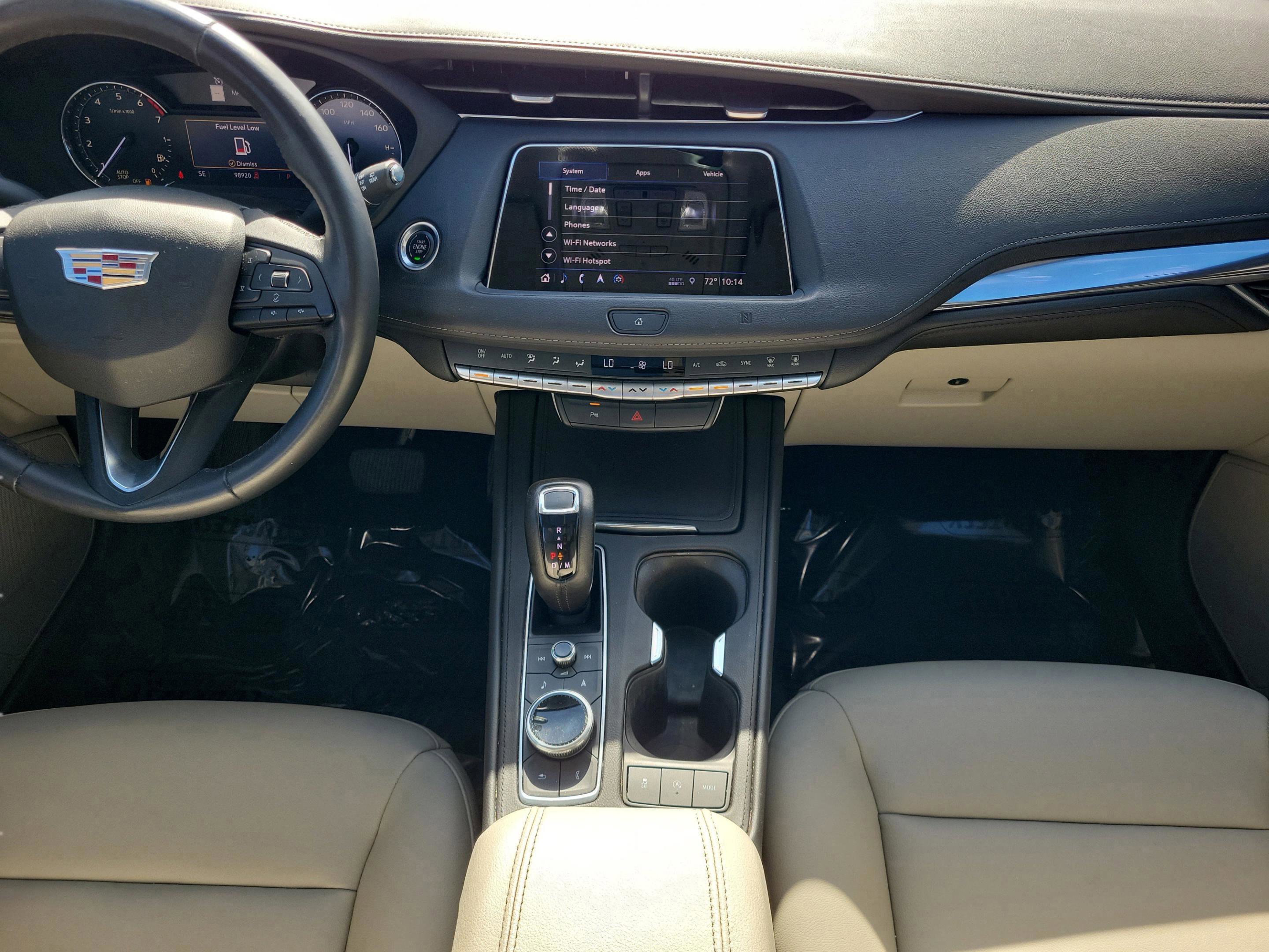 Used 2019 Cadillac XT4 Luxury image 18