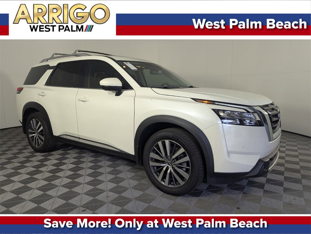 Used 2022 Nissan Pathfinder Platinum w/ Cargo Package