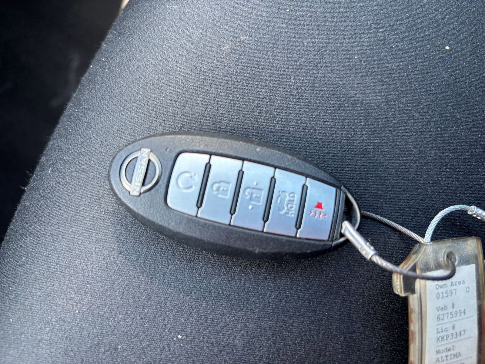 Used 2025 Nissan Altima 2.5 SV FWD image 23