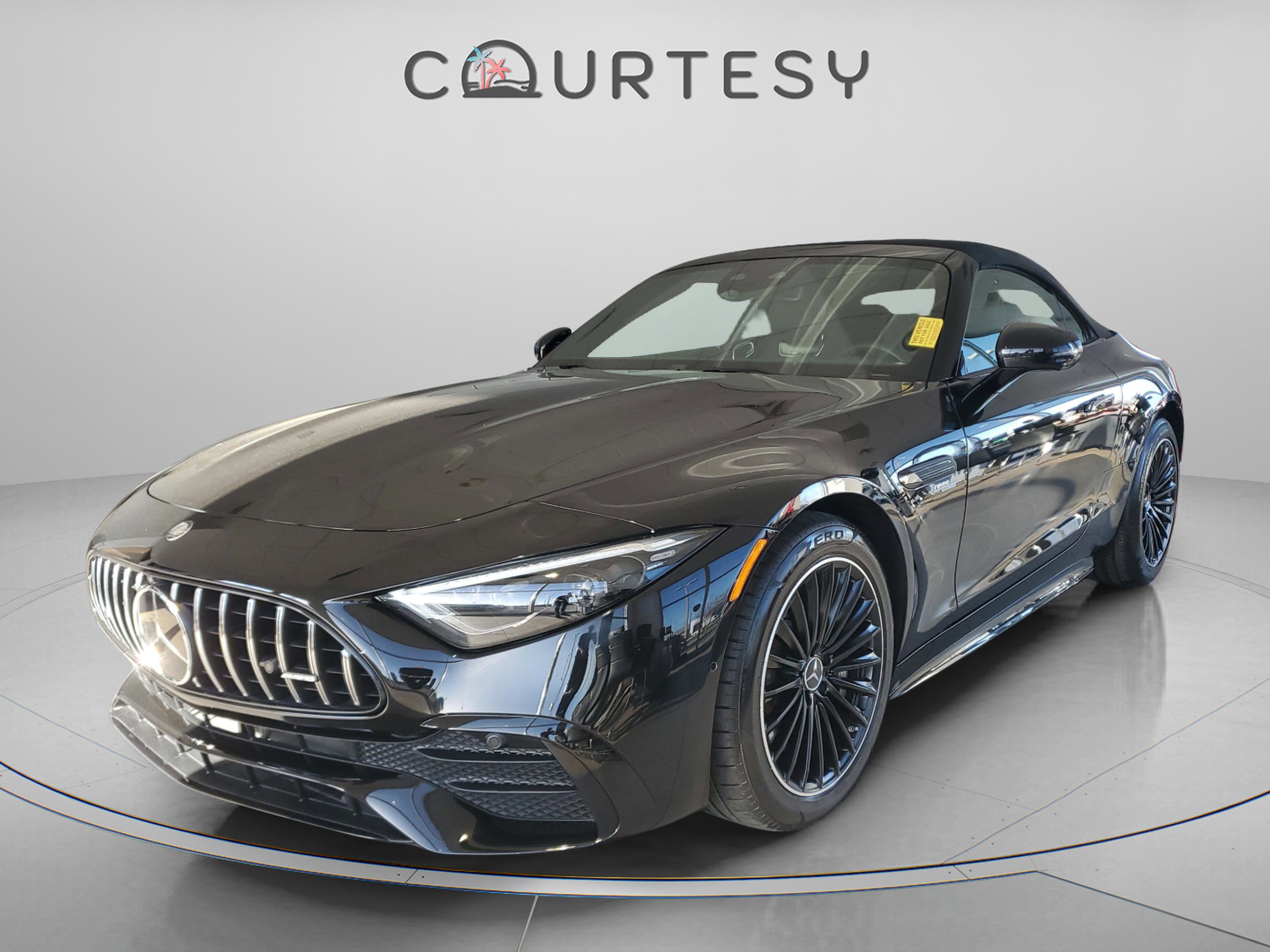 Used 2025 Mercedes-Benz SL 43 AMG image 1