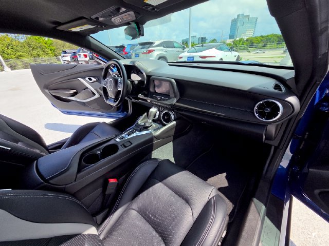 Used 2023 Chevrolet Camaro LT RWD image 57