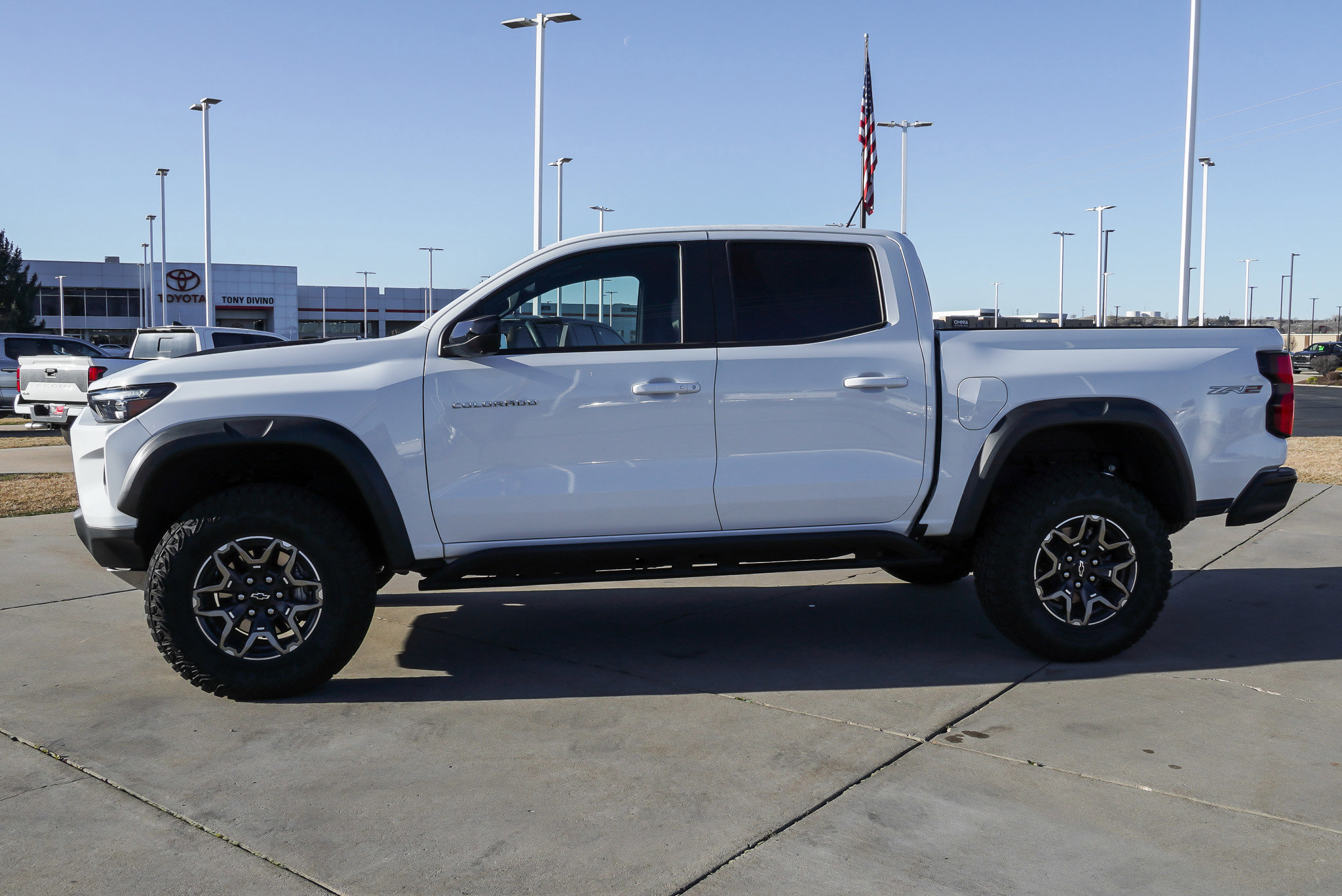Used 2025 Chevrolet Colorado ZR2 w/ Technology Package image 5