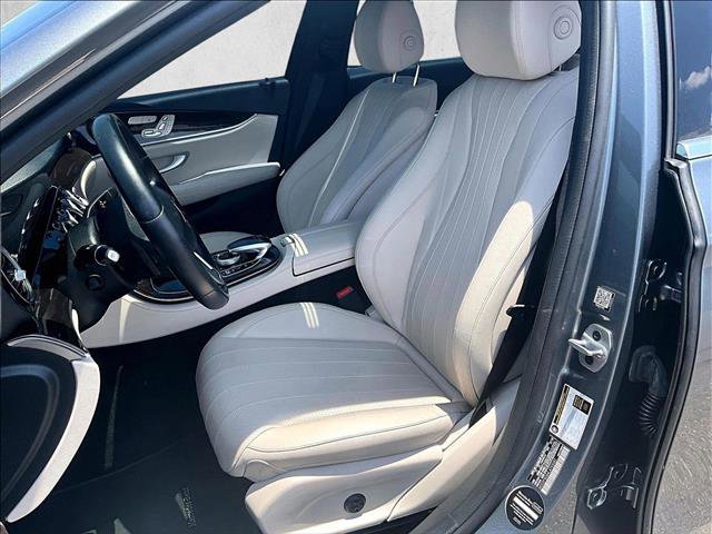 Used 2020 Mercedes-Benz E 350 Sedan image 24