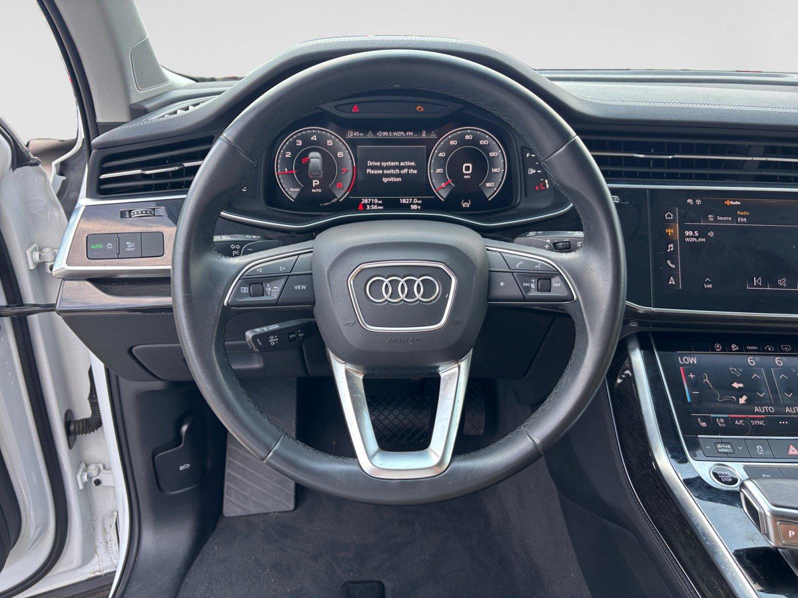 Used 2023 Audi Q7 2.0T Premium Plus w/ Premium Plus Package AWD/4WD image 11