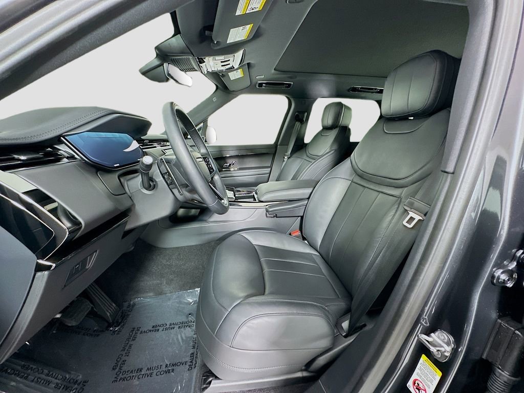 Used 2024 Land Rover Range Rover Sport SE image 5