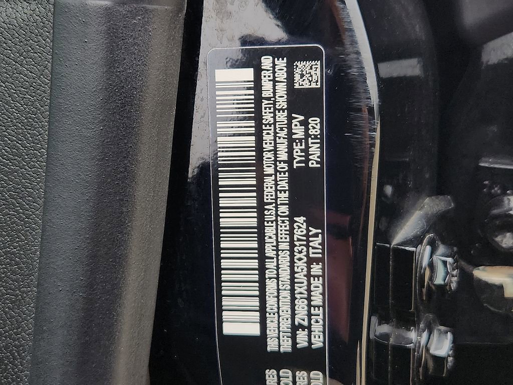 Used 2019 Maserati Levante image 25