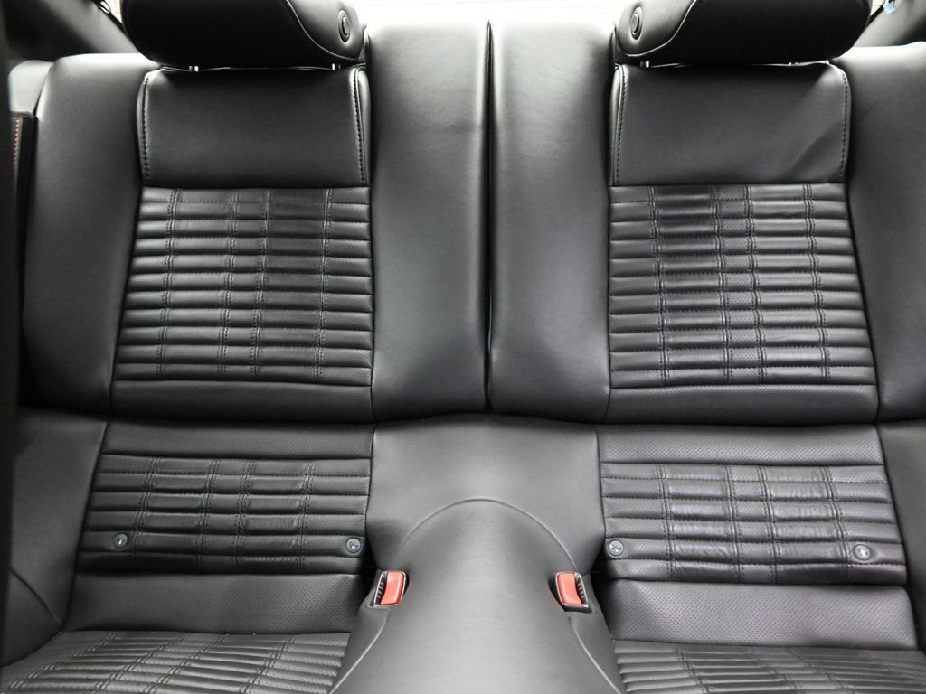 Used 2012 Ford Mustang Shelby GT500 w/ SVT Performance Pkg RWD image 25