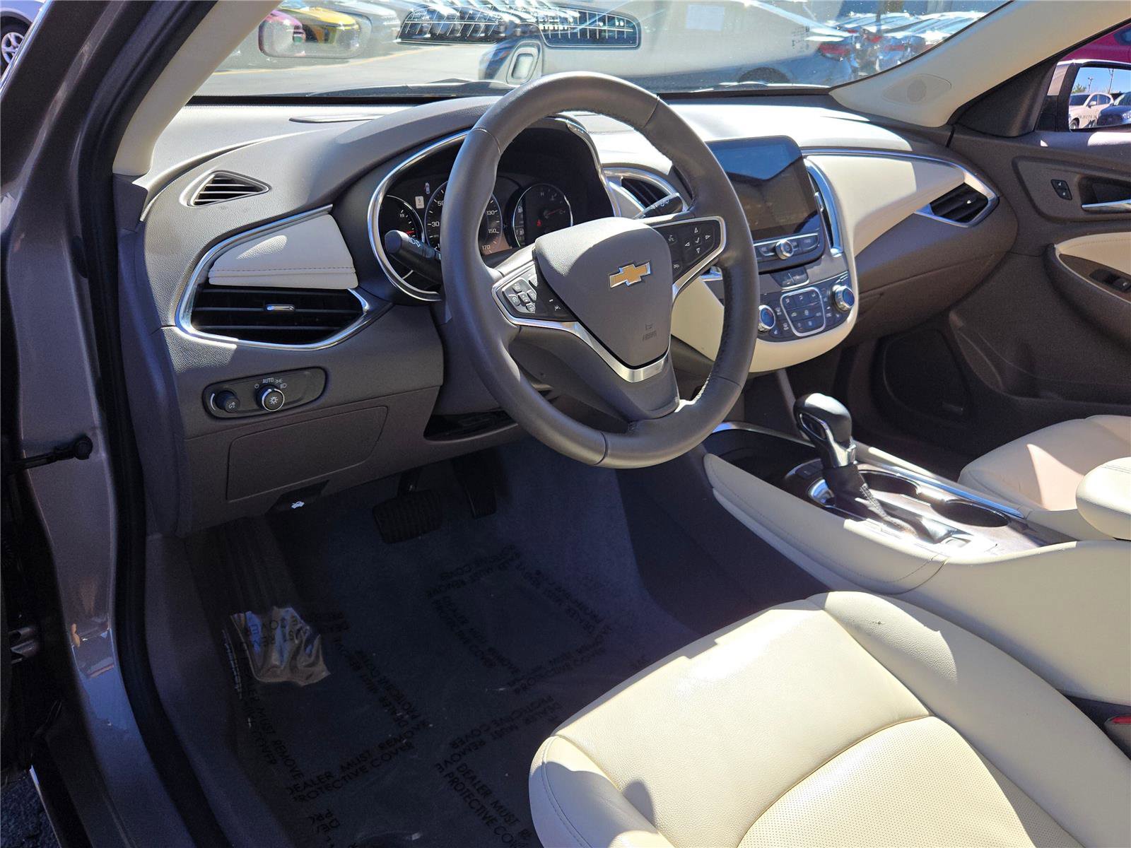 Used 2024 Chevrolet Malibu LT image 23