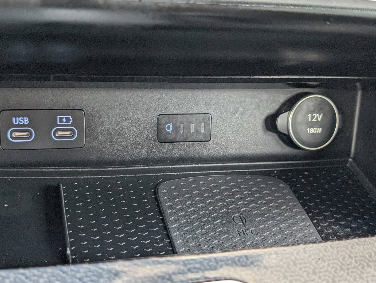 Used 2025 Genesis GV80 3.5T e-SC image 34