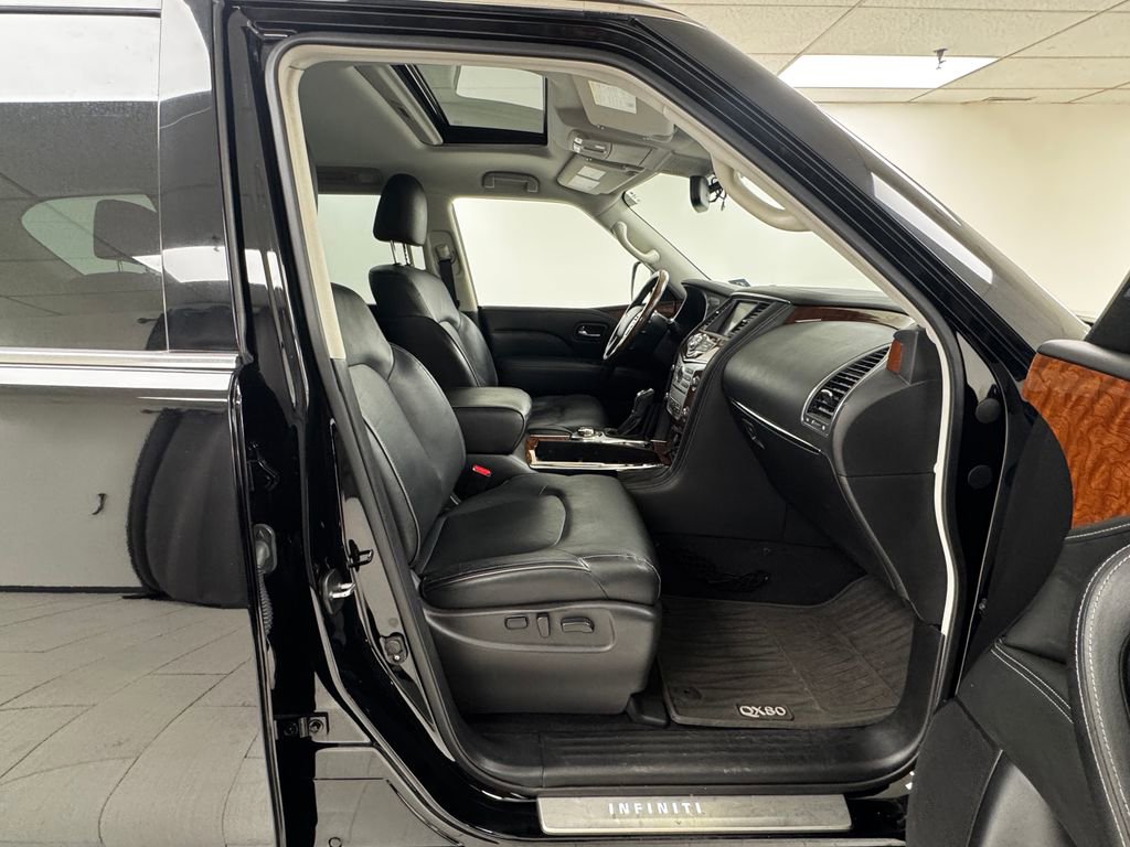 Used 2019 INFINITI QX80 Luxe w/ Proassist Package image 14