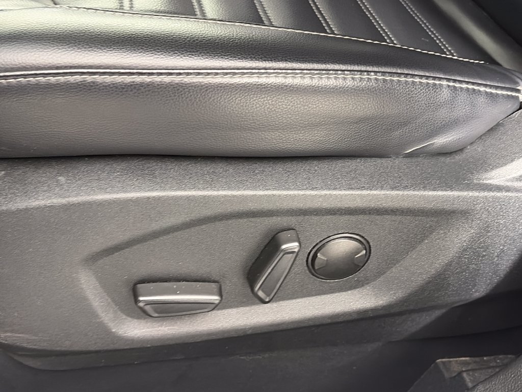 Used 2024 Ford Edge SEL AWD/4WD image 26