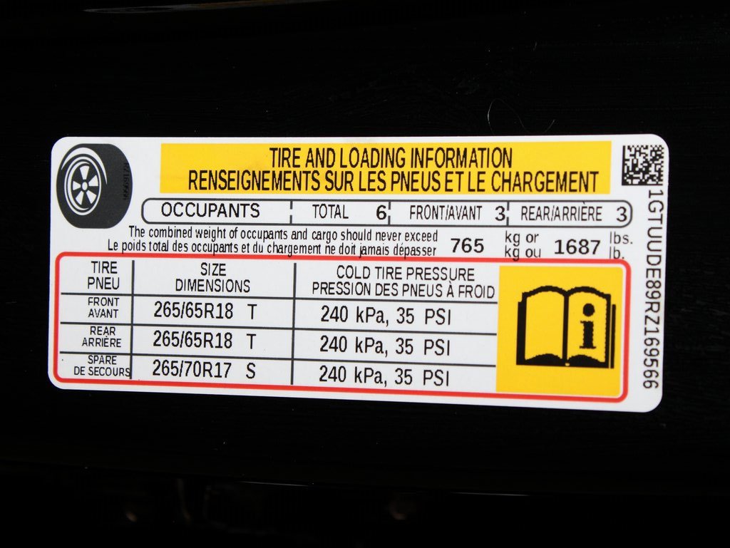 Used 2024 GMC Sierra 1500 SLT image 62