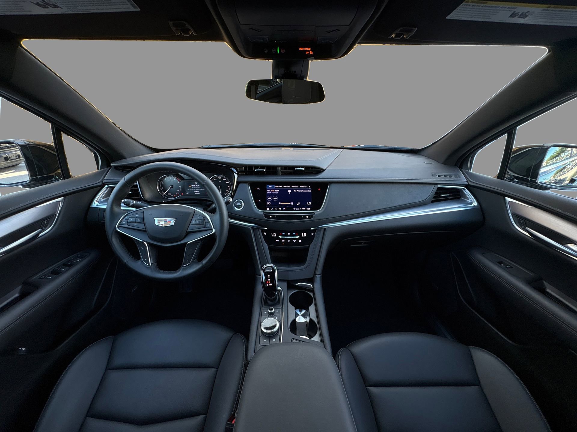 New 2025 Cadillac XT5 Luxury image 22