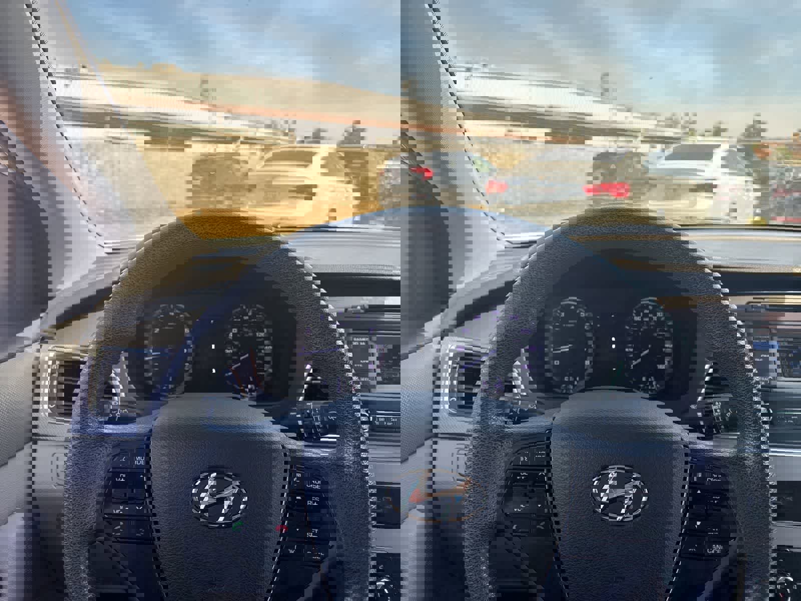 Used 2015 Hyundai Sonata SE image 23