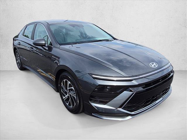 New 2026 Hyundai Sonata Blue FWD image 3