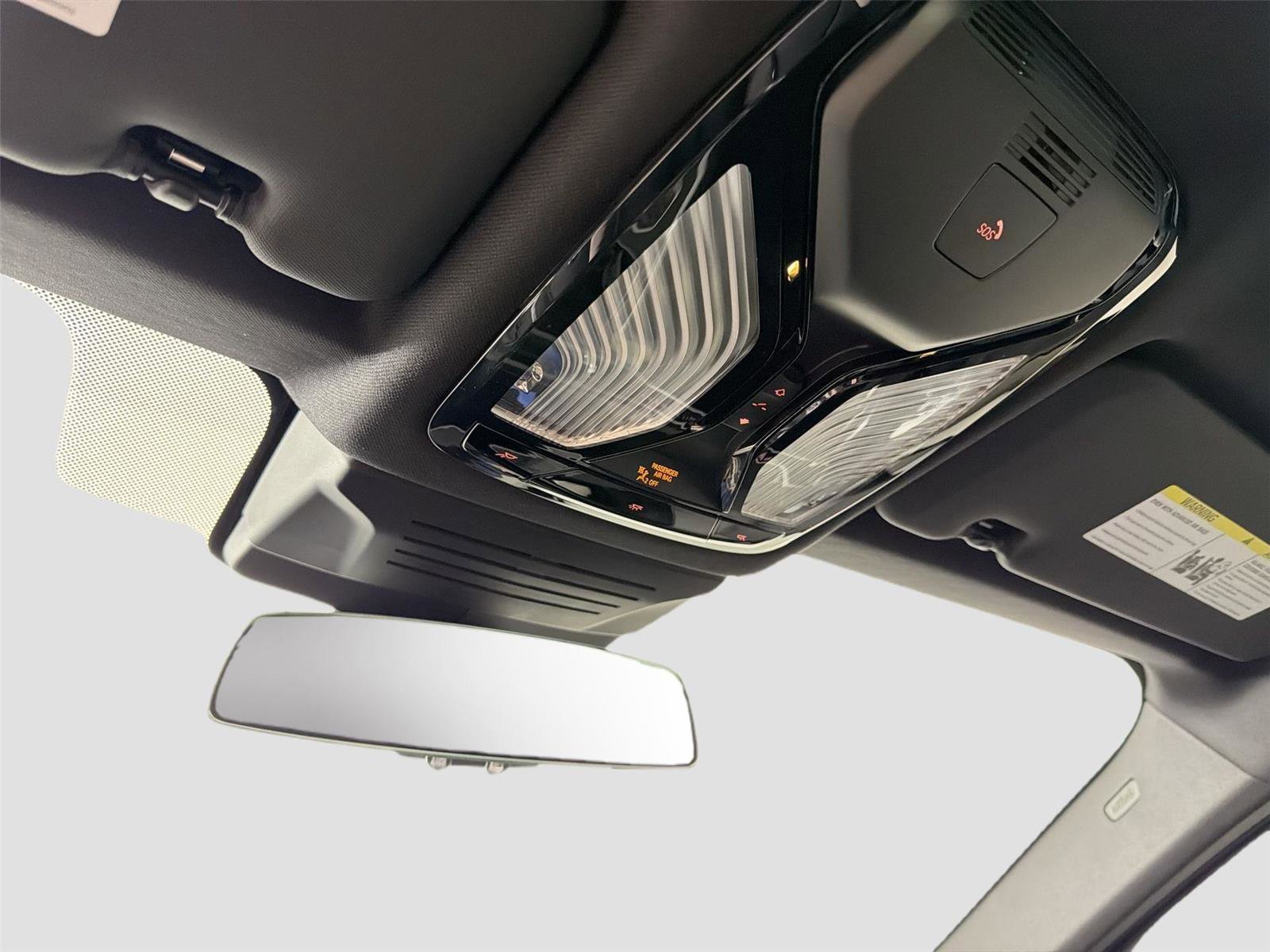 New 2026 BMW X6 xDrive40i w/ Climate Comfort Package image 19