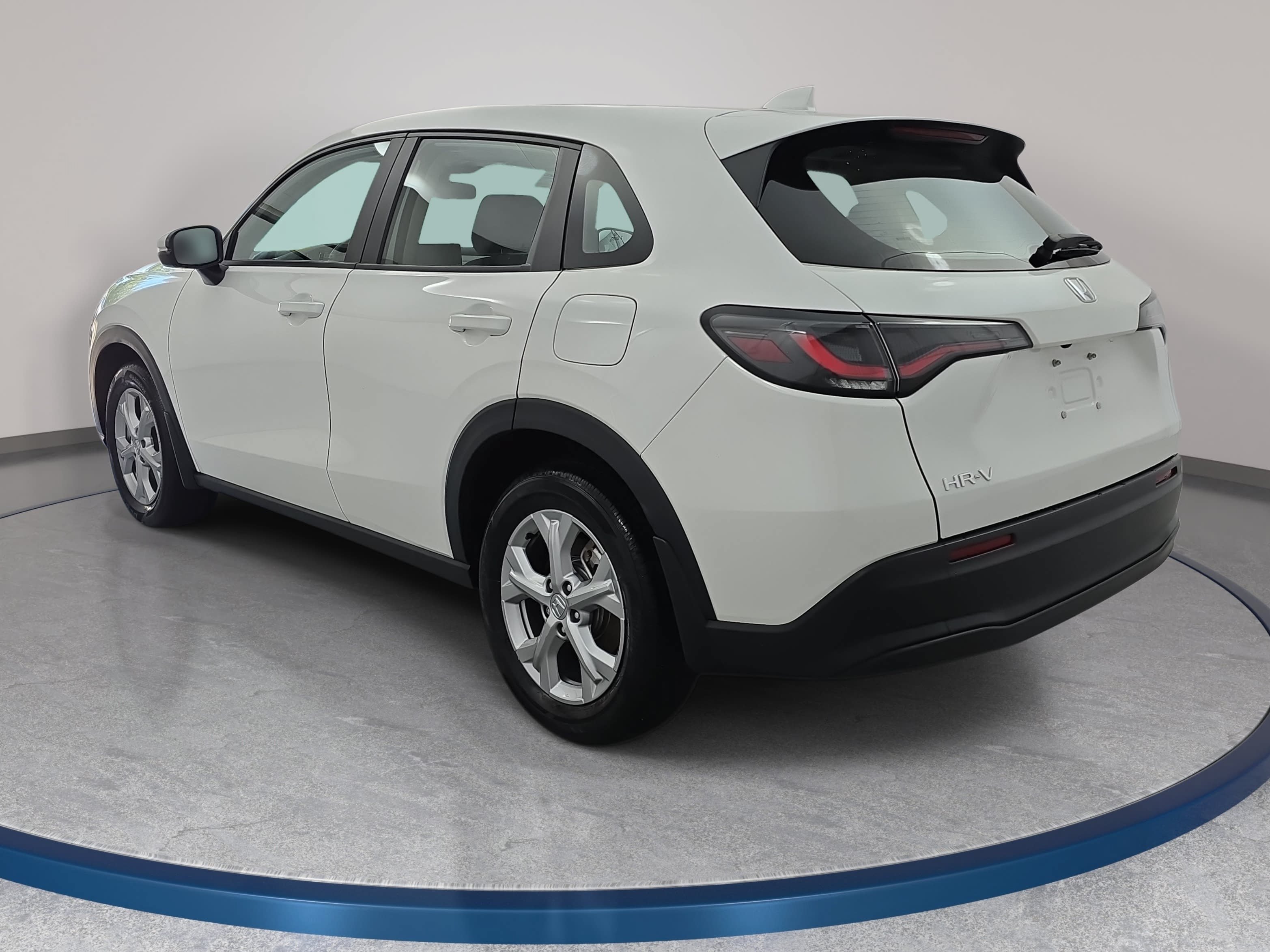 Certified 2025 Honda HR-V LX image 7
