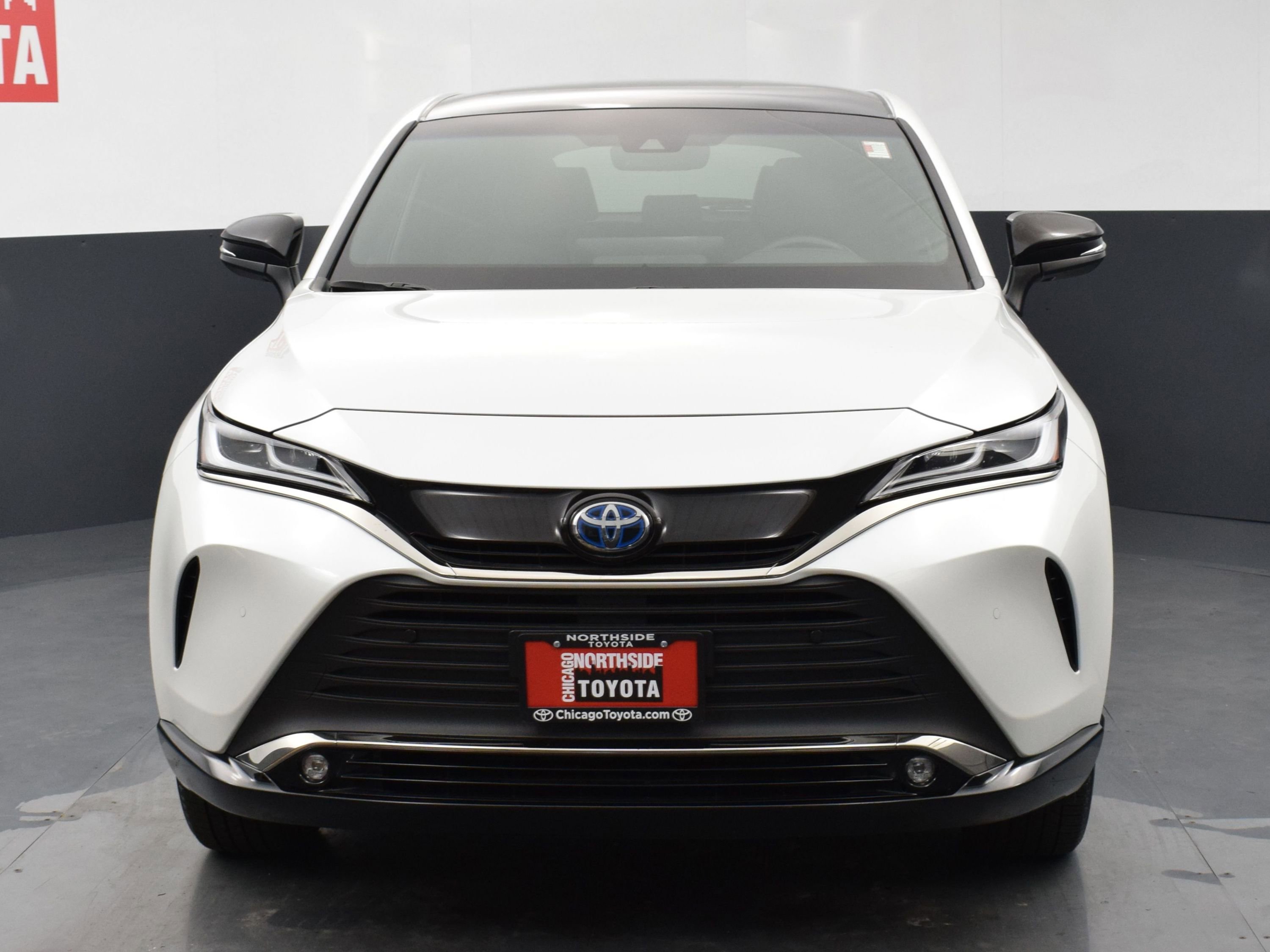 Used 2023 Toyota Venza Nightshade AWD/4WD image 7