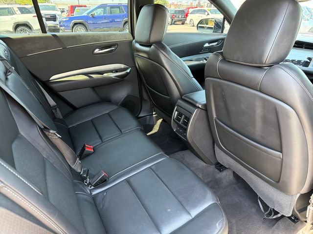 Used 2020 Cadillac XT4 Premium Luxury FWD image 27