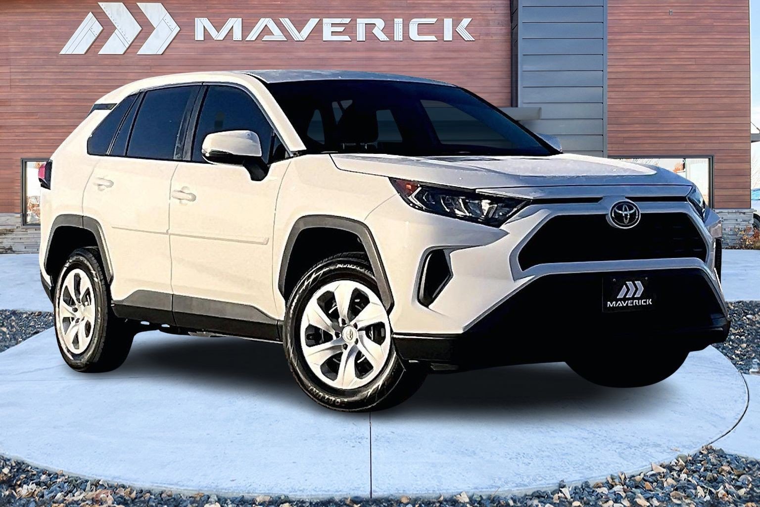 Used 2022 Toyota RAV4 LE