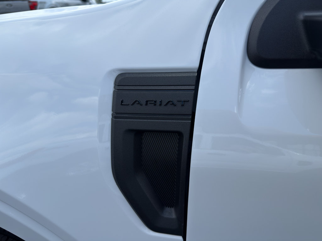New 2026 Ford Maverick Lariat w/ Black Appearance Package AWD/4WD image 9