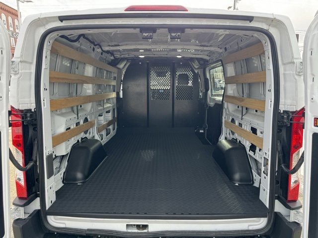 Used 2024 Ford Transit 250 Low Roof w/ Exterior Upgrade Package image 9