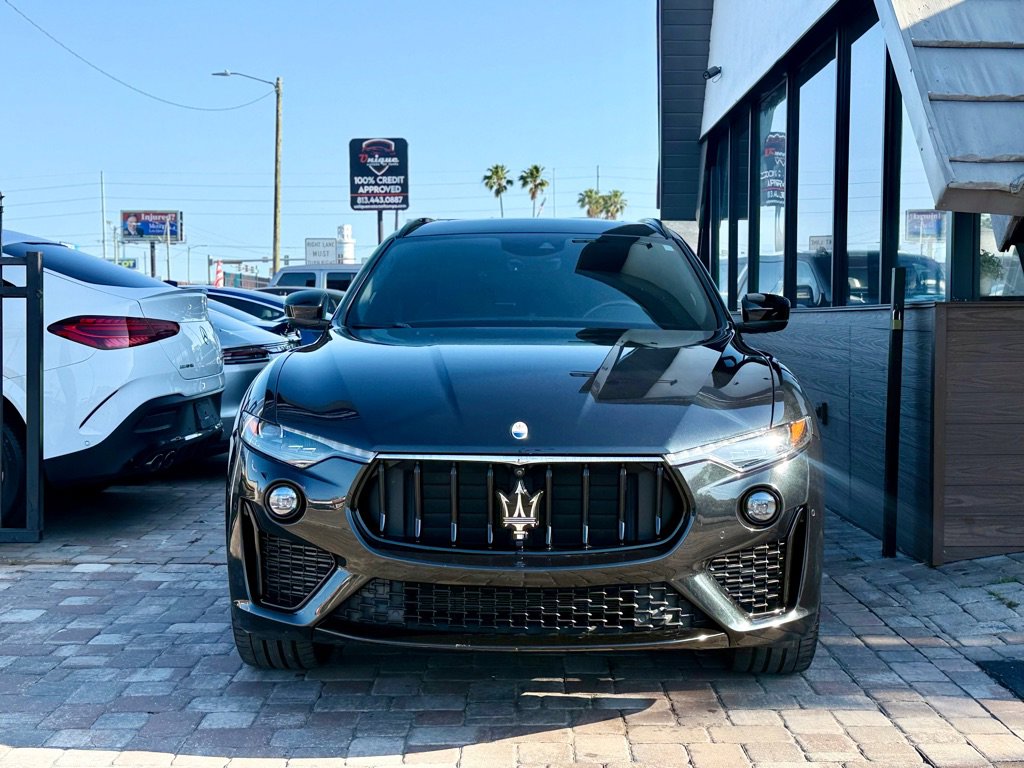 Used 2022 Maserati Levante Modena AWD/4WD image 5